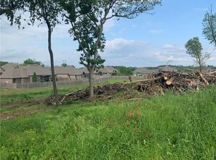 6306 SW Fair View Blvd, Bentonville, AR 72713