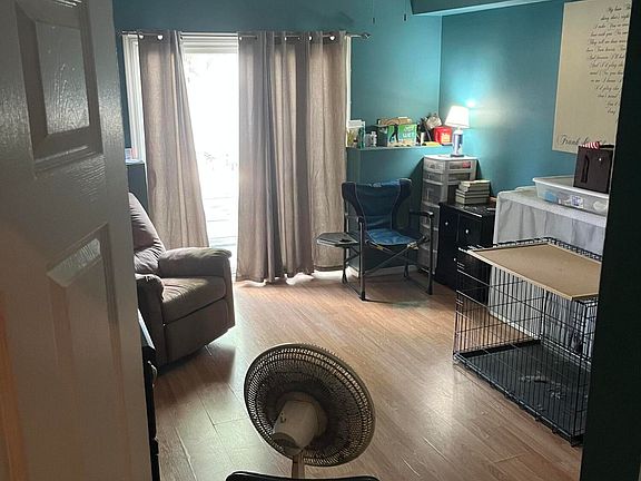 4th image of 25 Elmtree Ave