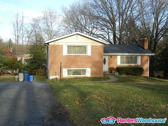 2nd image of 14523 Dowling Dr