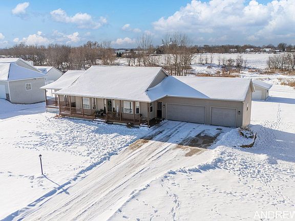 3rd image of 2521 Air Park Dr