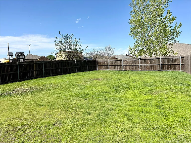 7005 Welshman Dr — Photo 12