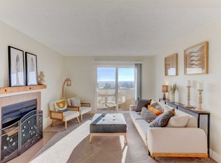 Americana Lakewood Apartments, Denver, CO 80228