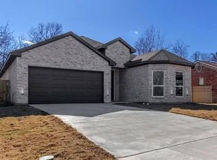 1336 E Fogg St, Fort Worth, TX 76115