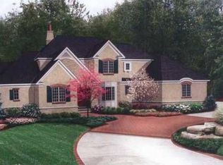 1509 Woodland Hall Dr, Delaware, OH 43015