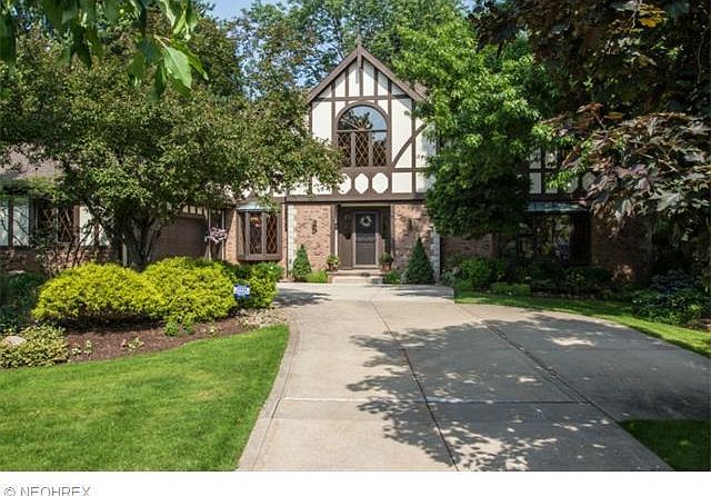 1st image of 32595 Wintergreen Dr