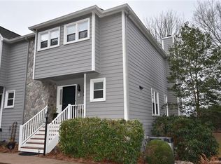 510 Catspaw Ln, Statesville, NC 28677