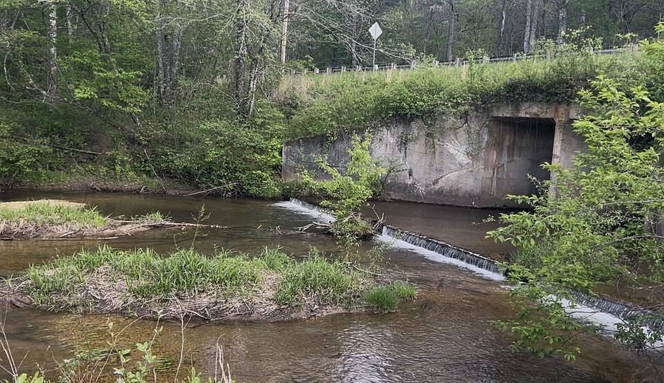1st image of Track19a Hwy #2