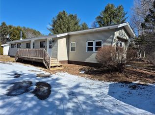 41 Rowan St, Fredericton, NB E3B8M3