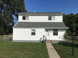 6561 Cooper St, Taylor, MI 48180