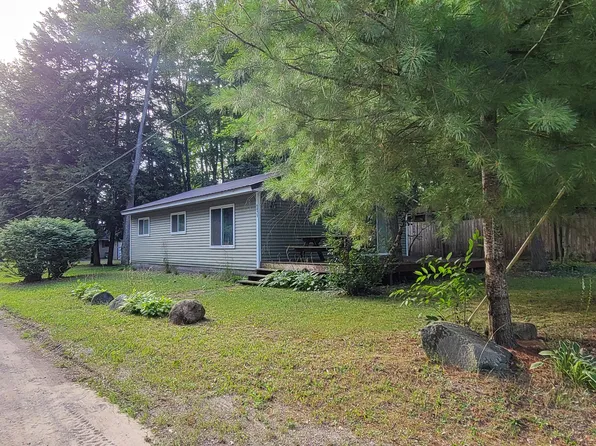 9479 Lincoln Park Blvd, Grayling, MI 49738