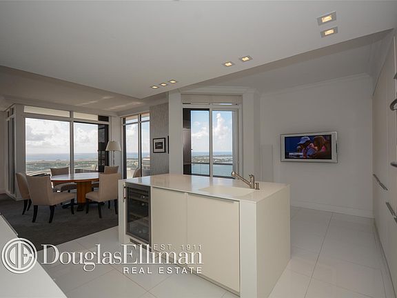 3rd image of 529 S Flagler Dr #30H
