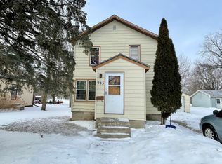 905 Grand Ave, Worthington, MN 56187
