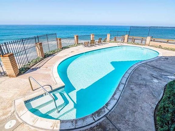 4th image of 190 Del Mar Shores Ter Unit 82