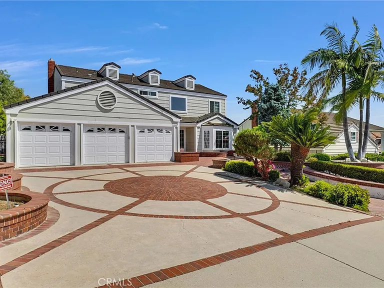 1522 Sunbluff Dr — Photo 2