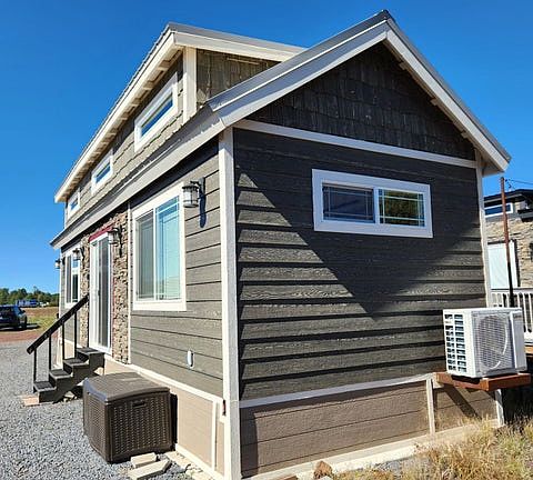 4th image of 1412 Amanda Dr #10