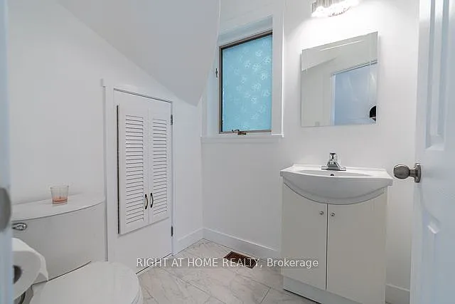 131 Banff Rd — Photo 14