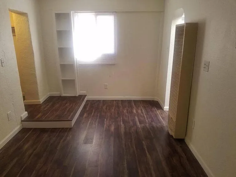 315 Princeton Dr SE #C — Photo 3