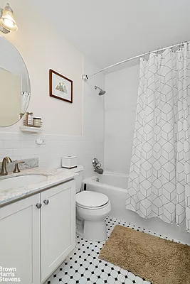 Rented by Brown Harris Stevens | media 6