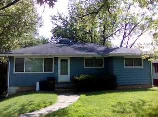 1920 W Austin Dr, Peoria, IL 61614