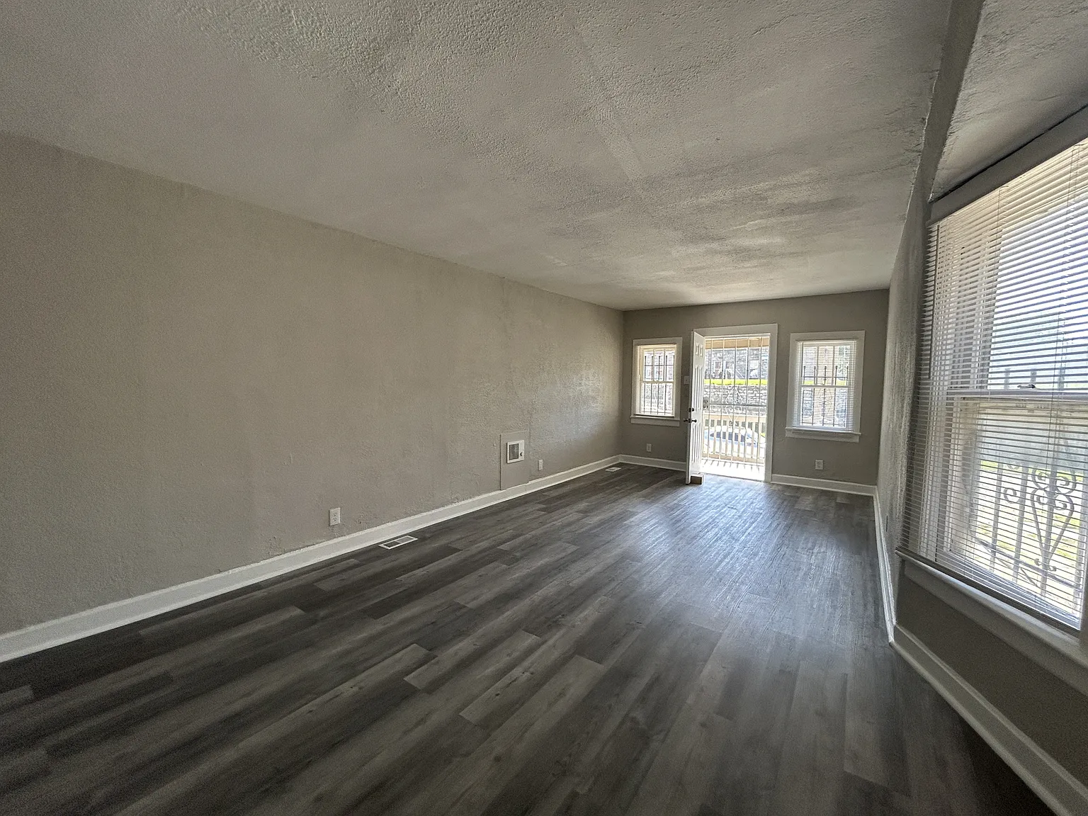 111 North Denver Avenue - A — Photo 3