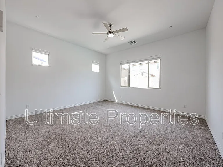 28422 N 131st Dr — Photo 14