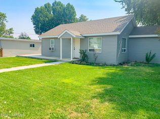 208 Rose St, Union Gap, WA 98903