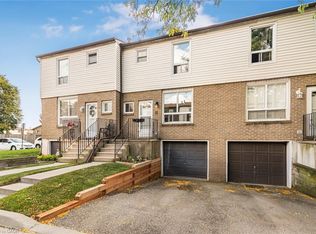 1301 Upper Gage Ave #12, Hamilton, ON L8W1E5