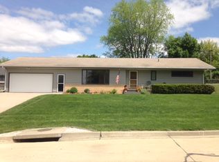 509 Park East Dr, Rock Port, MO 64482