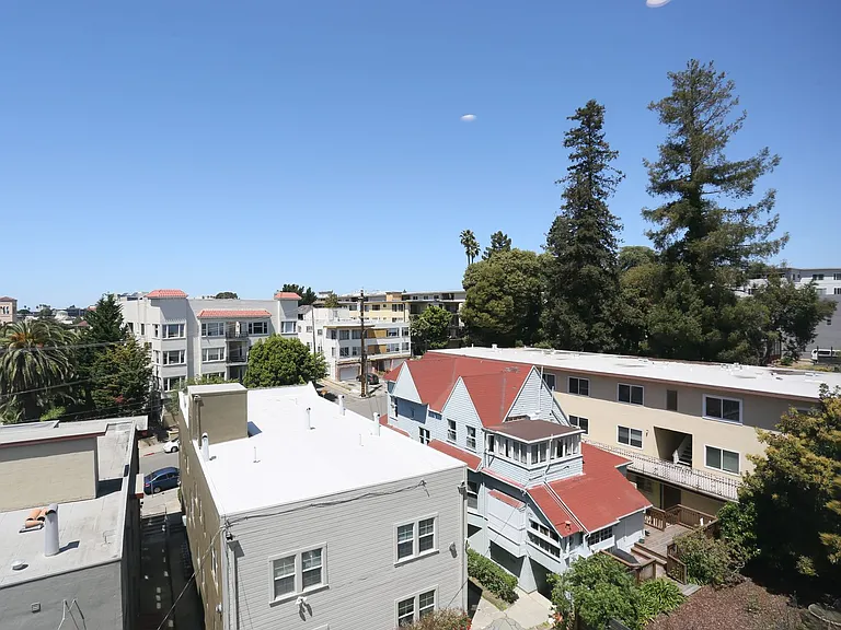 171 Montecito Ave #307 — Photo 7
