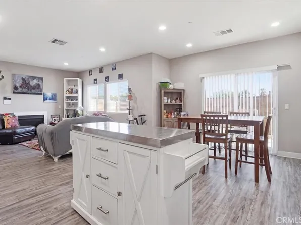 10128 Camino De Rosa, Riverside, CA 92503