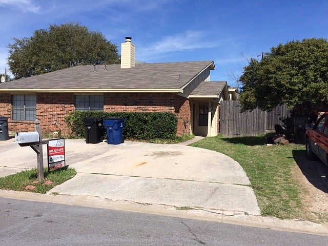1st image of 8922 Marilyn Dr