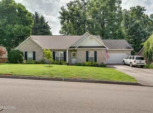 4842 Garfield Terrace Dr, Knoxville, TN 37938