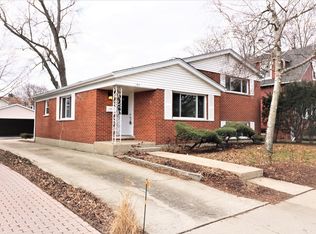 205 W Euclid Ave, Arlington Heights, IL 60004