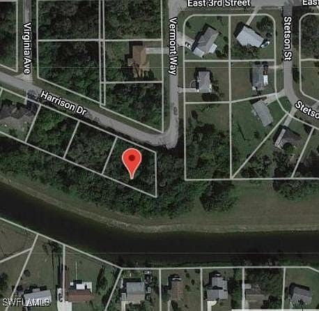 1st image of 302 Harrison Dr