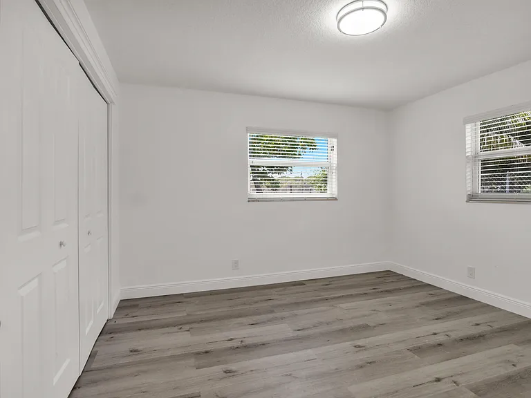 3421 NE 5th Ave #C — Photo 13