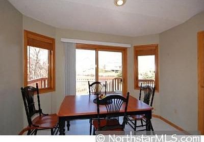 3rd image of 3865 Yellowstone Ln N
