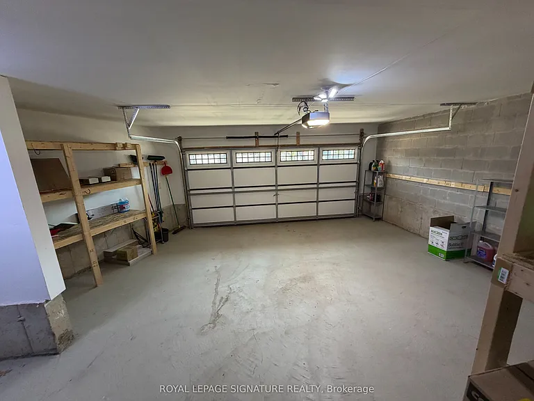1392 William Halton Pkwy W — Photo 39