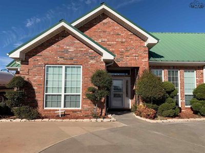 5806 Northwest Fwy, Wichita Falls, TX, 76305