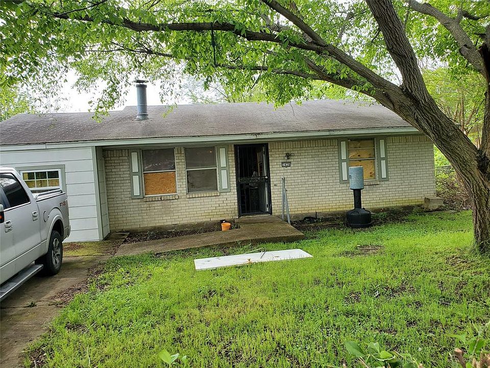 1st image of 1426 Curtis Dr