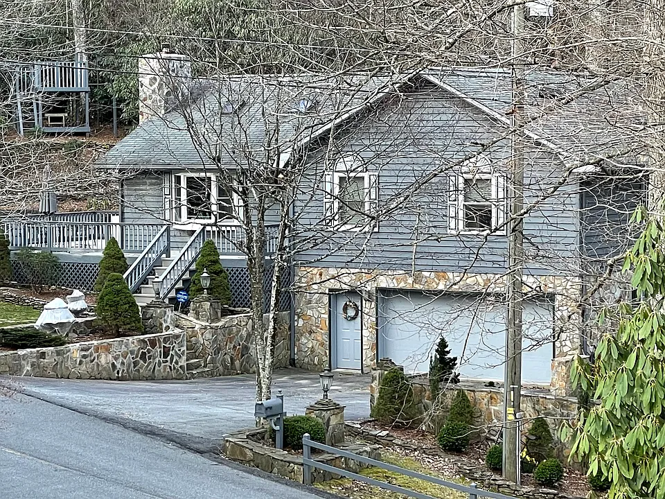 283 Tanglewood Dr