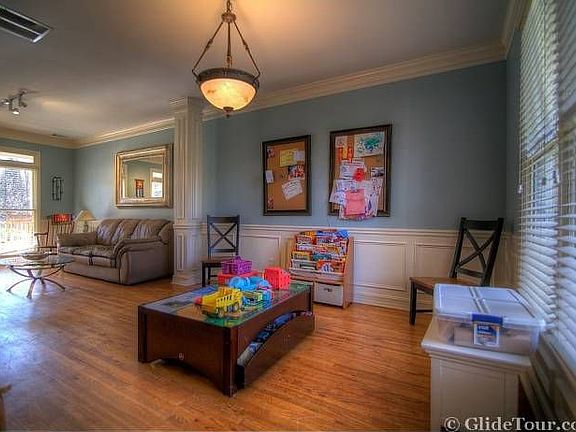 Living room/Dining room