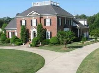 6632 Bentwinds Ln, Fuquay Varina, NC 27526