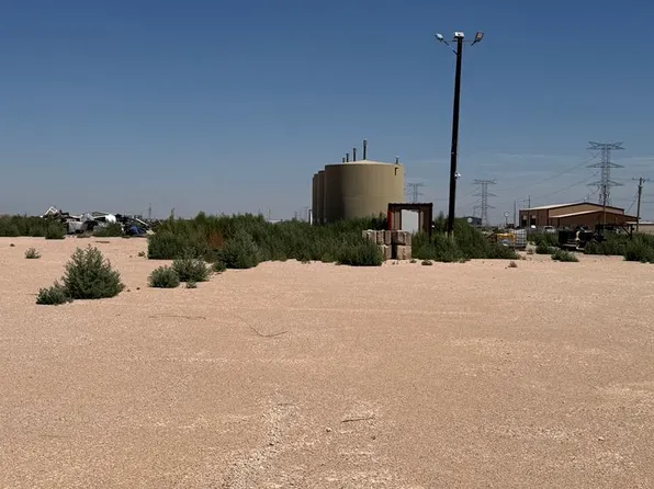 6911 E County Road 97, Midland, TX 79706