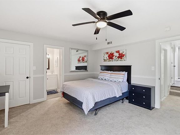 5th image of 1615 River Creek Dr