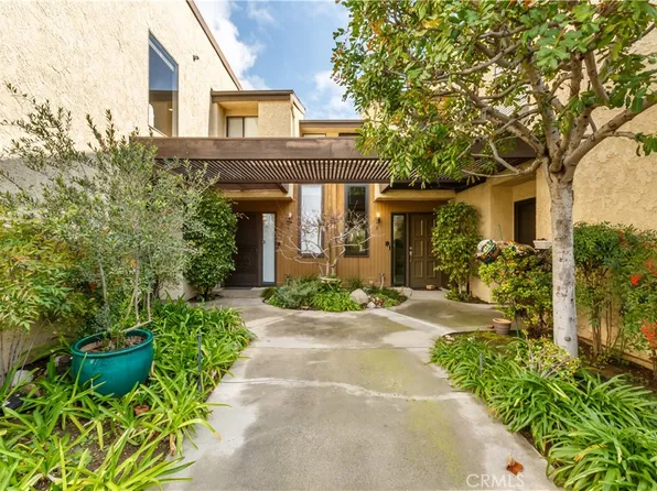 239 Linwood Ave Unit D, Monrovia, CA 91016