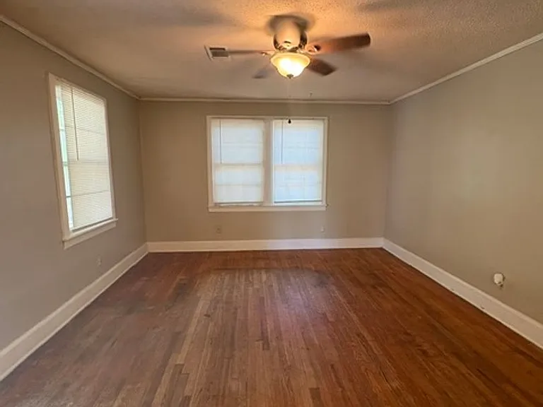 1002 Chickasaw Trl — Photo 4