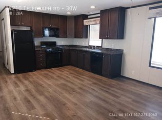 14210 Telegraph Rd #30W, Flat Rock, MI 48134