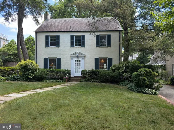4 E Kirke St, Chevy Chase, MD 20815