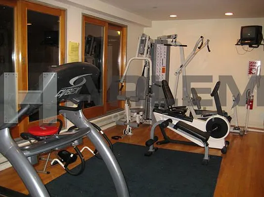 Rented by Harlem Lofts | media 24