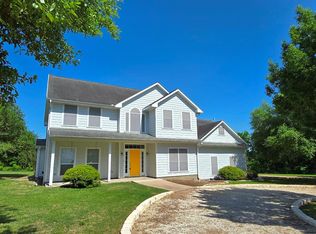 8660 Cedar Hill Rd, Brenham, TX 77833